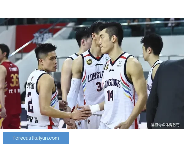 热苏斯展现惊人技术实力，持续助力球队冲击新辉煌