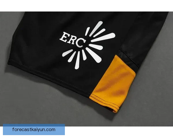 赫尔城发布新赛季主场球衣设计